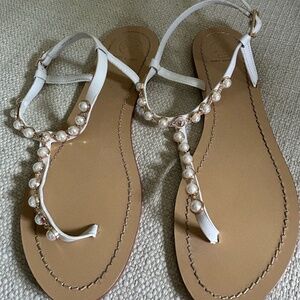 TORY BURCH White Sandals T-Strap Pearls Buckle Womens Size 10